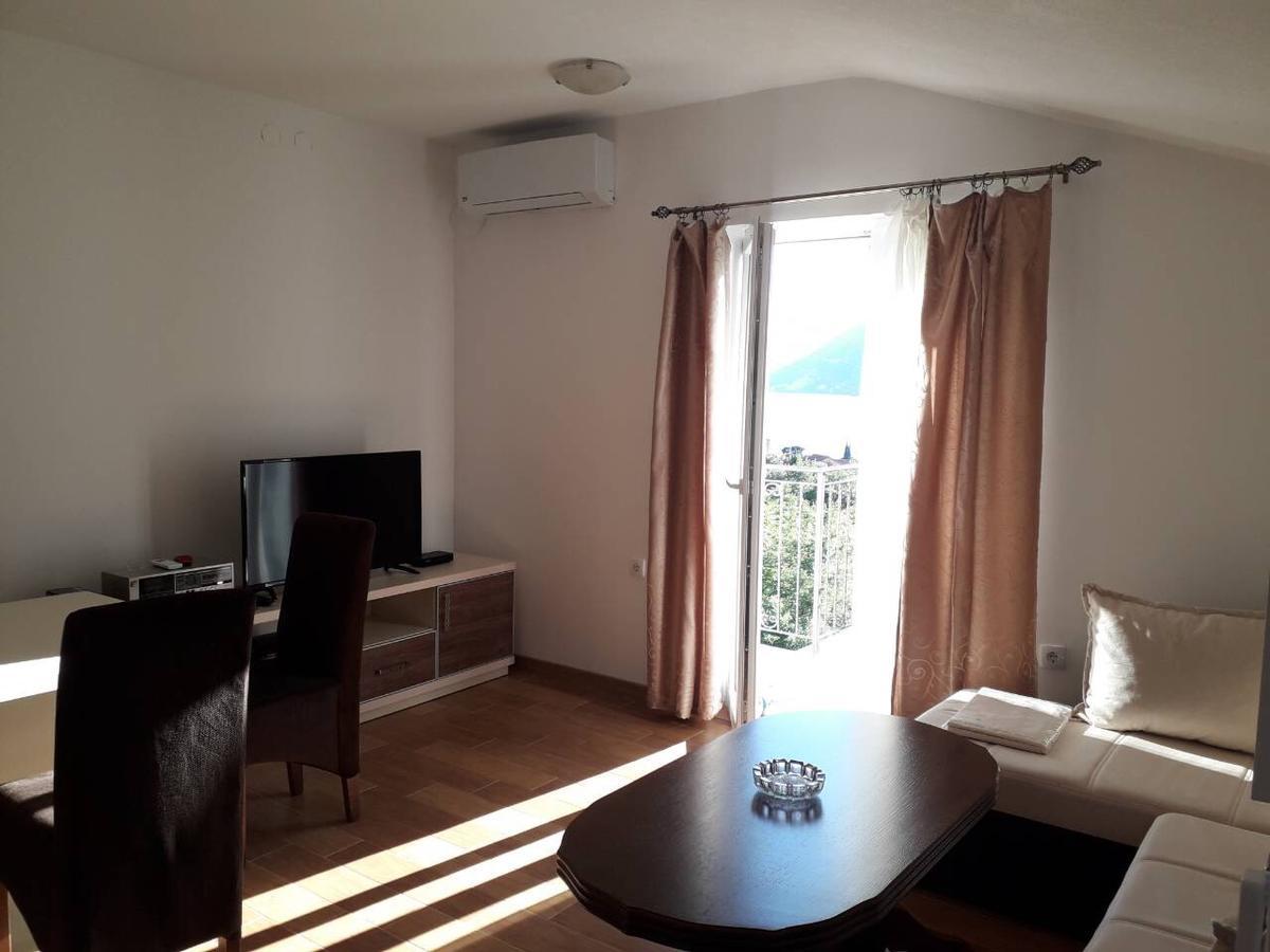 Apartmani Viza Risan Ngoại thất bức ảnh